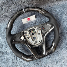 Lade das Bild in den Galerie-Viewer, TTD Craft Chevrolet 2013-2015 Camaro / 2011-2015 Cruze / 2013-2015 Malibu / 2012-2023 Trax / 2011-2015 Volt 71 / 2012-2020 Sonic Carbon Fiber Steering Wheel