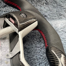 Lade das Bild in den Galerie-Viewer, TTD Craft Tesla Model 3 Y Carbon Fiber Steering Wheel