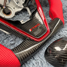 Carregar imagem no visualizador da galeria, Volante de fibra de carbono TTD Craft 8ª geração Camry 2018 - 2024 SE XSE TRD V6 V4 Avalon Venza