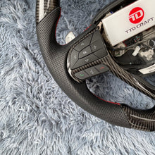 Cargar imagen en el visor de la galería, Volante de fibra de carbono TTD Craft para Jeep Cherokee/Grand Cherokee 2016-2021