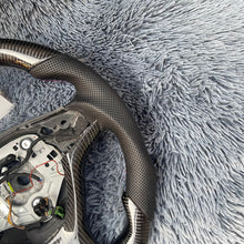 Carregar imagem no visualizador da galeria, Volante de fibra de carbono TTD Craft BMW E70 E71 E72 X5 X6