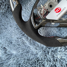 Cargar imagen en el visor de la galería, Volante de fibra de carbono TTD Craft Infiniti EX35 2008-2010