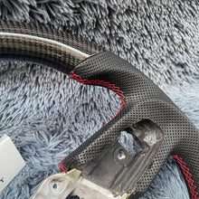 Загрузить изображение в средство просмотра галереи, TTD Craft Jeep 2019-2025 Wrangler / 2018-2025 Gladiator Carbon Fiber Steering Wheel