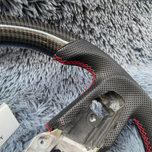 Cargar imagen en el visor de la galería, Volante de fibra de carbono TTD Craft para Jeep Wrangler 2019-2025 / Gladiator 2018-2025