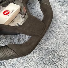 Lade das Bild in den Galerie-Viewer, TTD Craft Tesla Model 3 Y Carbon Fiber Steering Wheel