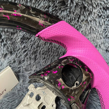 Cargar imagen en el visor de la galería, Volante de fibra de carbono TTD Craft para Toyota Corolla 2014-2018 / RAV4 2013-2018