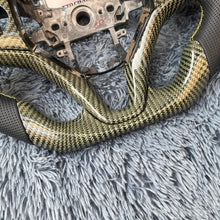 Lade das Bild in den Galerie-Viewer, TTD Craft Honda 2015-2020 Fit / Vezel / City Carbon Fiber Steering wheel