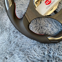 Загрузить изображение в средство просмотра галереи, TTD Craft Mitsubishi 2001-2007 Evo 7 8 9 Carbon Fiber Steering Wheel