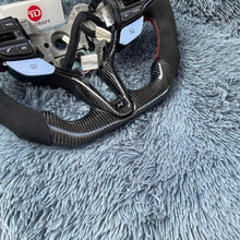 Charger l'image dans la galerie, TTD Craft Hyundai 2019-2024 Veloster Carbon Fiber Steering Wheel