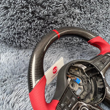 Cargar imagen en el visor de la galería, Volante de fibra de carbono TTD Craft Alfa Romeo Giulia Stelvio 2017-2021