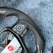 Carregar imagem no visualizador da galeria, Volante de fibra de carbono TTD Craft 8ª geração Camry 2018 - 2024 SE XSE TRD V6 V4 Avalon Venza