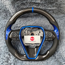 Carregar imagem no visualizador da galeria, Volante de fibra de carbono TTD Craft 8ª geração Camry 2018 - 2024 SE XSE TRD V6 V4 Avalon Venza