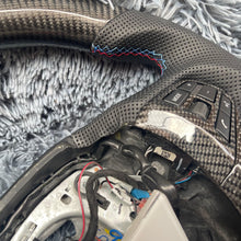 Charger l'image dans la galerie, TTD Craft BMW X3 F25/ X4 F26 / X5 F15 / X6 F16 Carbon Fiber Steering wheel