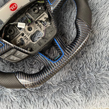 Charger l'image dans la galerie, TTD Craft Ford 2015-2018 Focus Mk3 RS/ST Carbon Fiber Steering Wheel
