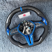 Lade das Bild in den Galerie-Viewer, TTD Craft Infiniti 2022-2025 QX55 Carbon Fiber Steering Wheel