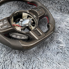 Cargar imagen en el visor de la galería, Volante de fibra de carbono TTD Craft Mitsubishi Evolution 2008-2015 EVO X con LED