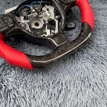 Cargar imagen en el visor de la galería, Volante de fibra de carbono TTD Craft para Toyota FT86 GT86 FRS/Subaru BRZ (2017-2025)
