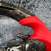 Cargar imagen en el visor de la galería, Volante de fibra de carbono TTD Craft para Toyota FT86 GT86 FRS/Subaru BRZ (2017-2025)
