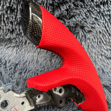 Load image into Gallery viewer, TTD Craft Toyota 2020-2025 Highlander / Sennia Carbon Fiber Steering Wheel