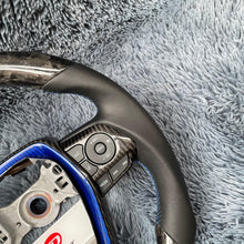 Carregar imagem no visualizador da galeria, Volante de fibra de carbono TTD Craft 8ª geração Camry 2018 - 2023 SE XSE TRD V6 V4 Avalon Venza