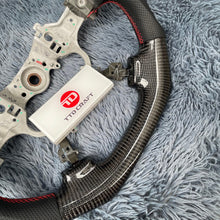 Cargar imagen en el visor de la galería, Volante de carbono de 4 radios TTD Craft para Camry de séptima generación (2014-2017)