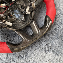 Carregar imagem no visualizador da galeria, Volante de fibra de carbono TTD Craft Dodge 2016-2023 Charger Challenger / 2014-2023 Durango