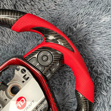 Carregar imagem no visualizador da galeria, Volante de fibra de carbono TTD Craft 8ª geração Camry 2018 - 2024 SE XSE TRD V6 V4 Avalon Venza