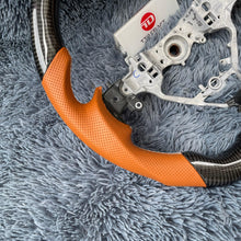 Lade das Bild in den Galerie-Viewer, TTD Craft Toyota 2014-2017 Camry 2013-2018 Harrier Carbon Fiber Steering Wheel