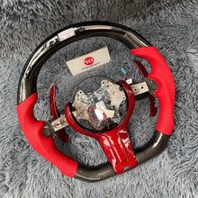 Lade das Bild in den Galerie-Viewer, TTD Craft BMW M2 M3 M4 F40 F30 F32 F87 F80 F82 Carbon Fiber Steering Wheel With LED