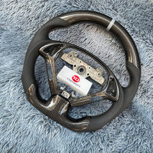 Carregar imagem no visualizador da galeria, Volante de fibra de carbono TTD Craft Infiniti 2007-2013 G35