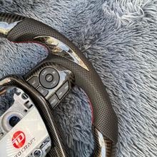 Carregar imagem no visualizador da galeria, Volante de fibra de carbono TTD Craft 8ª geração Camry 2018 - 2024 SE XSE TRD V6 V4 Avalon Venza