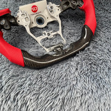 Load image into Gallery viewer, TTD Craft Toyota 2020-2025 Highlander / Sienna Carbon Fiber Steering Wheel