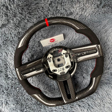 Carregar imagem no visualizador da galeria, Volante de fibra de carbono Mustang TTD Craft 2005-2009