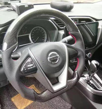 Lade das Bild in den Galerie-Viewer, TTD Craft Nissan 2016-2018 Maxima Carbon Fiber Steering Wheel