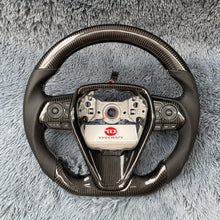 Carregar imagem no visualizador da galeria, Volante de fibra de carbono TTD Craft 8ª geração Camry 2018 - 2024 SE XSE TRD V6 V4 Avalon Venza
