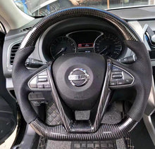 Lade das Bild in den Galerie-Viewer, TTD Craft Nissan 2016-2018 Maxima Carbon Fiber Steering Wheel