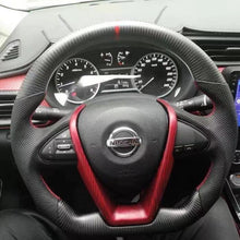Lade das Bild in den Galerie-Viewer, TTD Craft Nissan 2016-2018 Maxima Carbon Fiber Steering Wheel