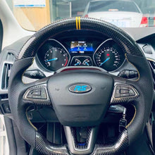 Lade das Bild in den Galerie-Viewer, Custom Carbon Fiber Steering Wheel for Ford Escape Kuga 2015-2018 | TTD Craft