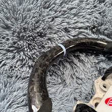 Carregar imagem no visualizador da galeria, TTD Craft Hyundai 2020-2025 Elantra N / I20N / I30N Carbon Fiber Steering Wheel
