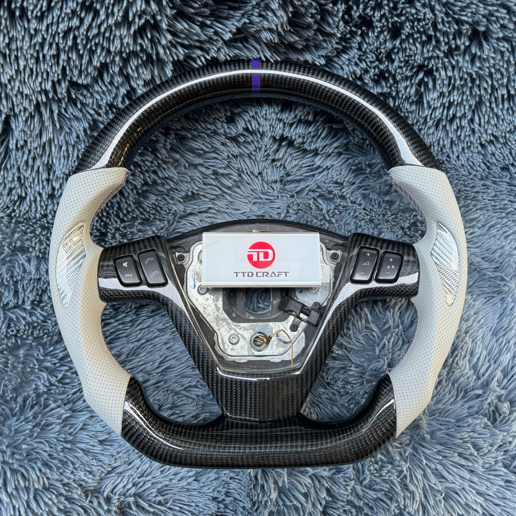 TTD Craft  Cadillac 2003-2007 CTS / 2004-2009 SRX / 2005-2007 STS / 2004-2008 XLR Carbon Fiber Steering wheel