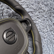 Lade das Bild in den Galerie-Viewer, Custom Volvo XC60 2018-2026 Leather Steering Wheel |TTD Craft
