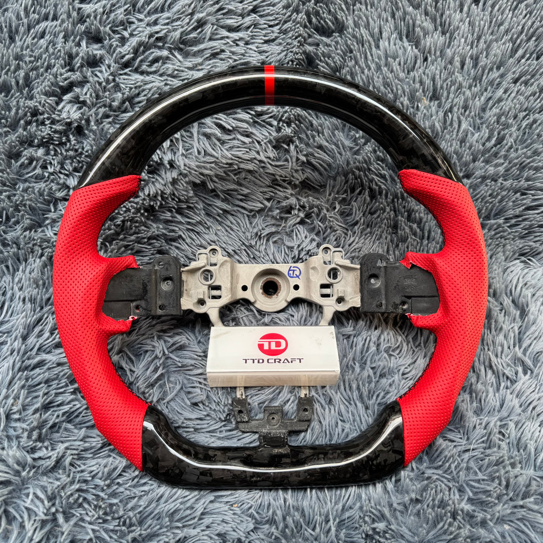 Volante de fibra de carbono TTD Craft 2015-2021 WRX /STI