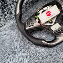 Charger l&#39;image dans la galerie, TTD Craft BMW X3 X5 X6 E83 E70 E71 E72 Carbon Fiber Steering Wheel
