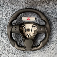 Lade das Bild in den Galerie-Viewer, TTD Craft Tesla Model 3 Y  Carbon Fiber Steering Wheel

