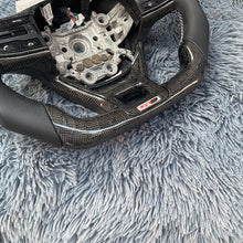 Lade das Bild in den Galerie-Viewer, TTD Craft  Kia 2021-2024 k5  Carbon Fiber Steering Wheel
