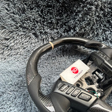 Charger l&#39;image dans la galerie, TTD Craft  Nissan 2015-2024 Titan Carbon Fiber Steering Wheel

