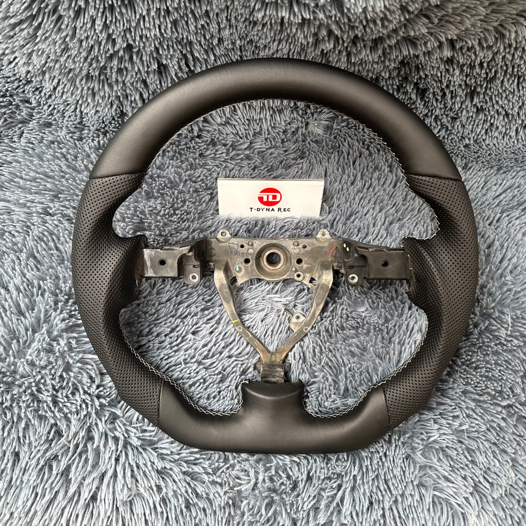 TTD Craft Toyota 2006-2017  FJ Cruiser Leather steering wheel