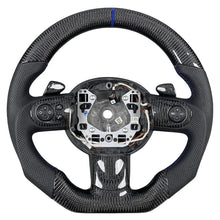 Cargar imagen en el visor de la galería, Volante de fibra de carbono TTD Craf 2009-2011 Tiguan
