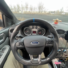 Lade das Bild in den Galerie-Viewer, TTD Craft  Ford 2018-2024 Fiesta /Foucs mk4 /BroncoSport /Escape/  E-Transit Carbon Fiber Steering Wheel
