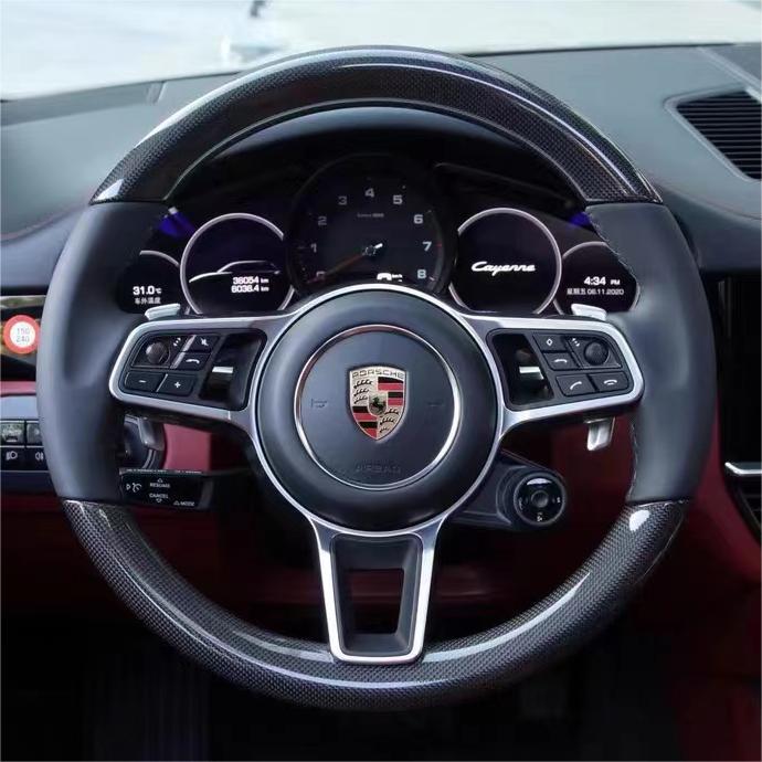 TTD Craft  Porsche 2014-2020 Macan Carbon Fiber Steering Wheel